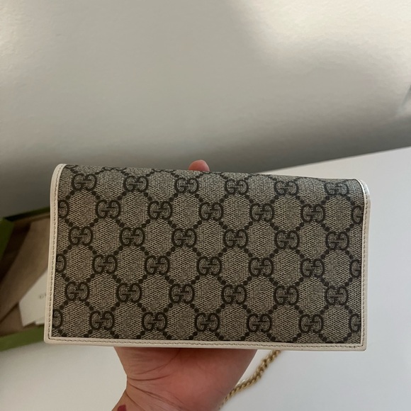 AUTHENTIC BRAND NEW GUCCI WALLET PURSE WITH CHAIN - Picture 4 of 5